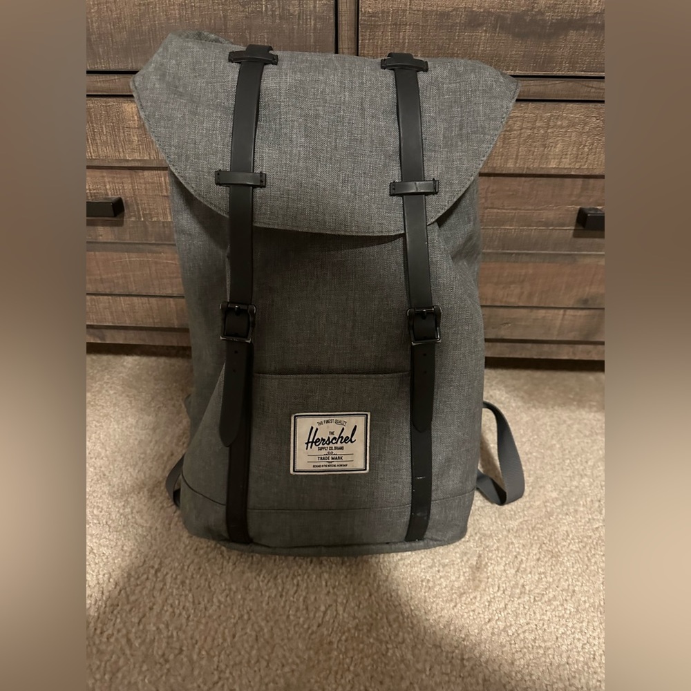 Herschel Supply Company Travel set. Book bag, duffel bag and dob kit